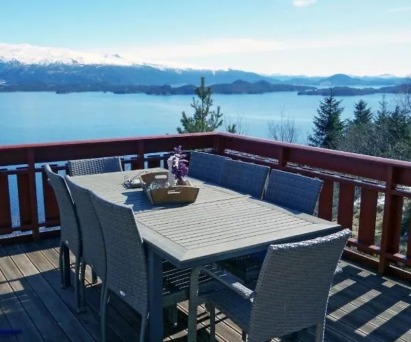 Elistova By Interhome